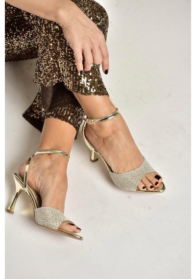 Fox Shoes Y820140034 Altın Ayna İnce Topuklu Kadın Abiye Ayakkabı Altın