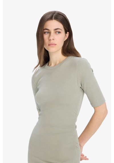 DeFacto Bodycon Vücudu Saran Bisiklet Yaka Ribana Kısa Kollu Midi Elbise E6003AX25SPKH234