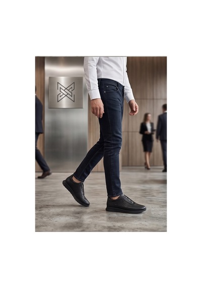 Crc Ayakkabı Büyük Beden Siyah Hakiki Deri Özel Seri Bağcıksız Kolay Giyim Günlük Erkek Sneaker Crc Ayakkabı Büyük Beden Siyah Hakiki Deri Özel Seri Bağcıksız Kolay Giyim Günlük Erkek Sneaker