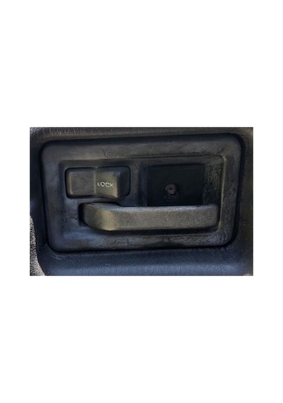 1997-2006 Jeep Wrangler Kapı Kolu Vida Montaj Onarım Plakası