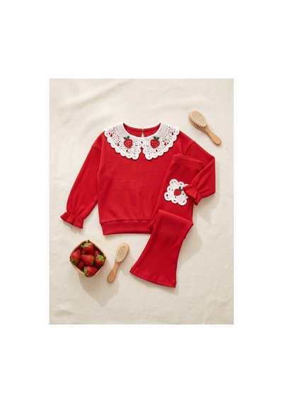 Deniva Kids Kız Çocuk Kırmızı Dantel Yaka Çilek İşlemeli Kaşkorse İspanyol Paça İkili Takım Deniva Kids Kız Çocuk Kırmızı Dantel Yaka Çilek İşlemeli Kaşkorse İspanyol Paça İkili Takım