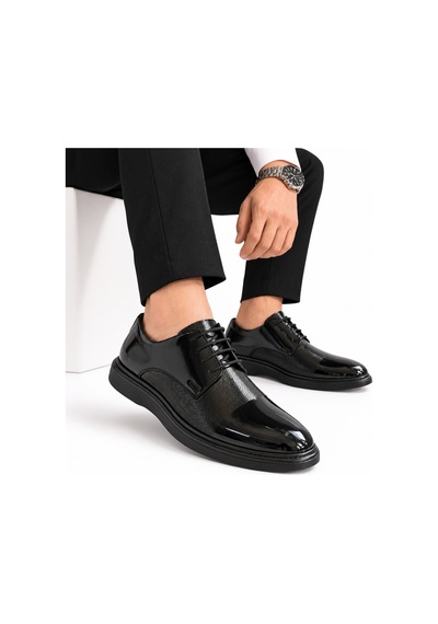 Yalçın Shoes Erkek Siyah Parlak Suni Deri Bağcıklı Klasik Ayakkabı Dokulu Ön Yüzey, Kalın Taban Damatlık Ayakkabı Siyah - 933653717 Siyah