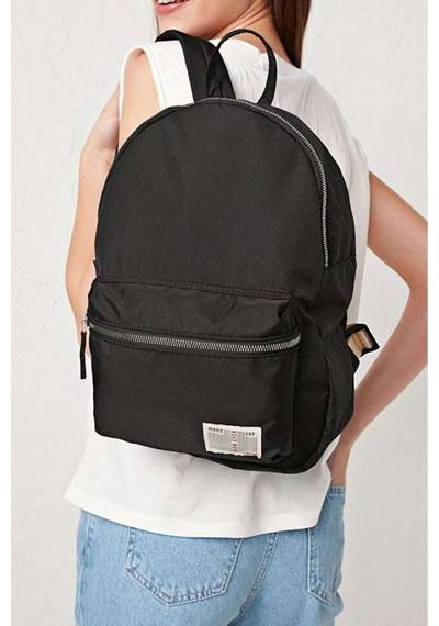 Dzc Kuzenler Avm Unisex Hugbag Sırt Çantası Spor Outdoor Defacto Moel Orta Boy Çanta Siyah - Antrasit Dzc Kuzenler Avm Unisex Hugbag Sırt Çantası Spor Outdoor Defacto Moel Orta Boy Çanta Siyah - Antrasit
