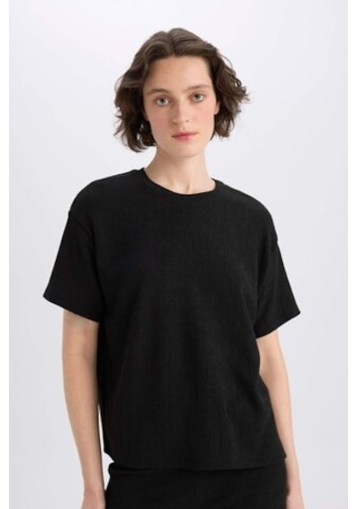 DeFacto Relax Fit Bisiklet Yaka Basic Düz Bürümcük Kısa Kollu Siyah Tişört C3843AX25SPBK81 Siyah