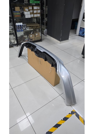 Ford Focus Hb Arka Karlık Tampon Eki 2431 Boya Kodu Boyalı Plastik Aytozu Gri