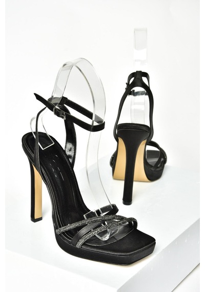 Fox Shoes S569612504 Siyah Kumaş Yüksek Topuklu Kadın Abiye Ayakkabı Siyah