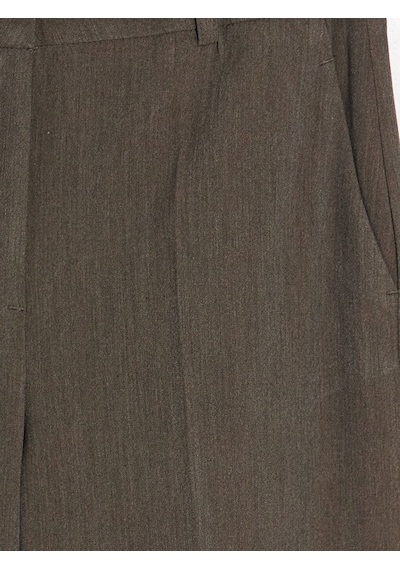Lcwaıkıkı Classic Kahverengi Beli Kemerli Pileli Kadın Kumaş Pantolon Lcwaıkıkı Classic Kahverengi Beli Kemerli Pileli Kadın Kumaş Pantolon