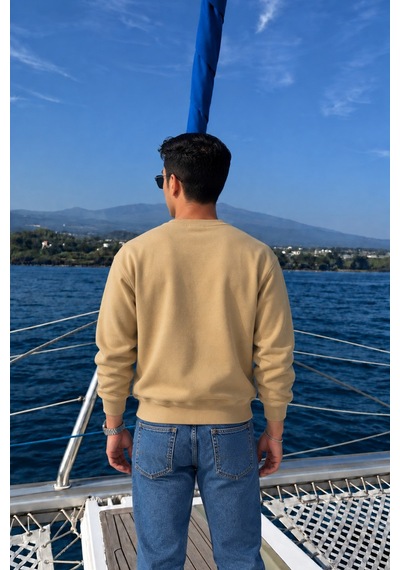 Tarz Cool Erkek Organik Pamuklu Yumuşacık Baskı Detaylı Bisiklet Yaka İçi Polarlı Sweatshirt Kahverengi