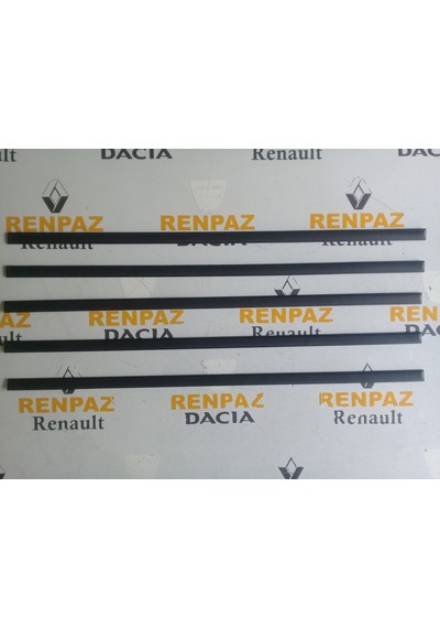 Renault 12 Toros Tavan Bandı Takımı Siyah 7700698837