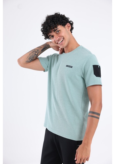 Rowinger Waffle Örgü Dokulu Göğüs Logolu Kolda Mini Cep Detaylı Bisiklet Yaka Erkek Spor T-shirt Çağla Rowinger Waffle Örgü Dokulu Göğüs Logolu Kolda Mini Cep Detaylı Bisiklet Yaka Erkek Spor T-shirt Çağla