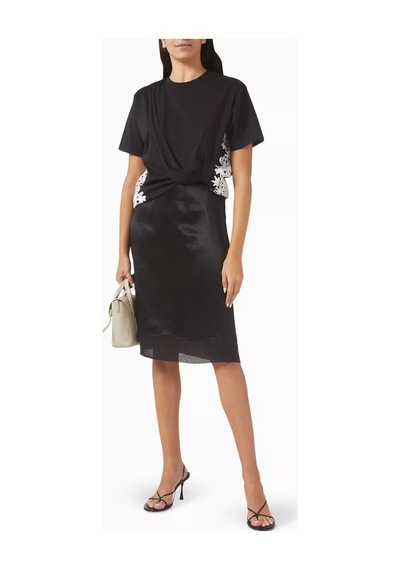 3.1 Phillip Lim Dantel Detaylı Drapeli Elbise Jersey Üst, Saten Etek Ve Zarif Kontrast Siyah 3.1 Phillip Lim Dantel Detaylı Drapeli Elbise Jersey Üst, Saten Etek Ve Zarif Kontrast Siyah