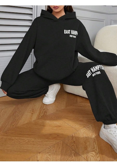 Siyah East Hampton Baskılı Kapüşonlu Sweatshirt Ve Eşofman Altı Eşofman Takımı Siyah Siyah East Hampton Baskılı Kapüşonlu Sweatshirt Ve Eşofman Altı Eşofman Takımı Siyah