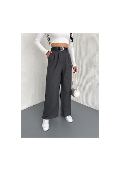 Winmoda34 Kadın Kemer Detaylı Bol Paça Geniş Kesim Baggy Kumaş Pantolon Çift Köprülü Lima Kumaş Füme1 Winmoda34 Kadın Kemer Detaylı Bol Paça Geniş Kesim Baggy Kumaş Pantolon Çift Köprülü Lima Kumaş Füme1