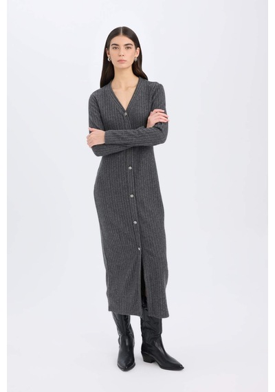 DeFacto Bodycon Vücudu Saran Basic Düz V Yaka Düğmeli Fitilli Kaşkorse Midi Uzun Kollu Elbise B3261AX24WNAR208 Antrasit DeFacto Bodycon Vücudu Saran Basic Düz V Yaka Düğmeli Fitilli Kaşkorse Midi Uzun Kollu Elbise B3261AX24WNAR208 Antrasit