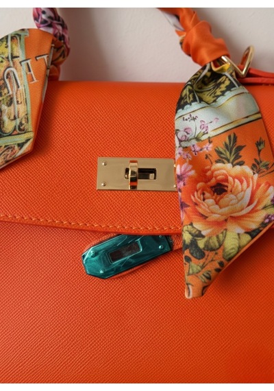 Vellebags Turuncu Kadın El Çantası Gold Kilitli, Fular Detaylı Şık & Modern Tasarım