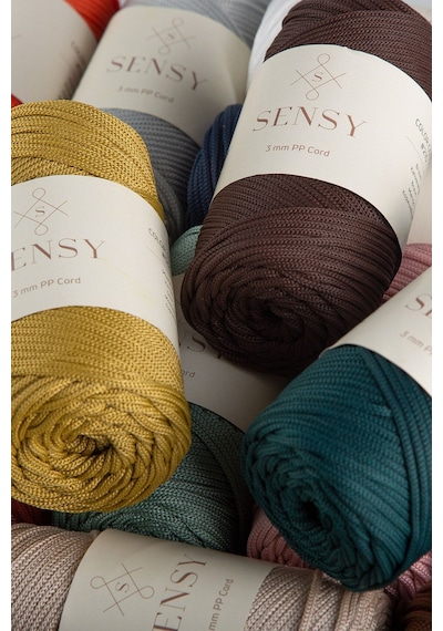 3 Mm - 250 Gr Polyester Makrome Ipi Sütlü Kahve 120 M Polyester Makrome Ip Supla Ip Ve Çanta Ipliği