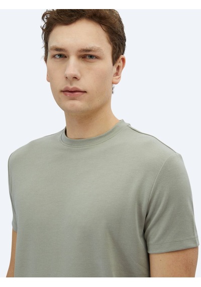 Kip Haki Düz Bisiklet Yaka T-shirt Haki