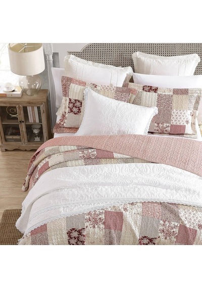 Laura Ashley Queen Çift Taraflı Pamuklu Yorgan Seti Celina Patchwork Kırmızı, Tüm Mevsimlik Nevresim Takımı Renkli 200 X 228 Cm Laura Ashley Queen Çift Taraflı Pamuklu Yorgan Seti Celina Patchwork Kırmızı, Tüm Mevsimlik Nevresim Takımı Renkli 200 X 228 Cm