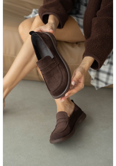 Selin Shoes Brelin Kalın Topuk Tek Bant Detay Kadın Ayakkabı- Kahve Süet Kahverengi