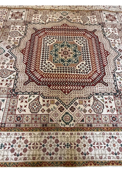 Hoom Rugs Sultani 822 Stone Klasik Salon Halısı Çok Renkli