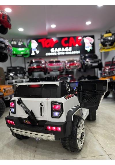 Akülü Araba 0-8 Yaş Jeep Beyaz