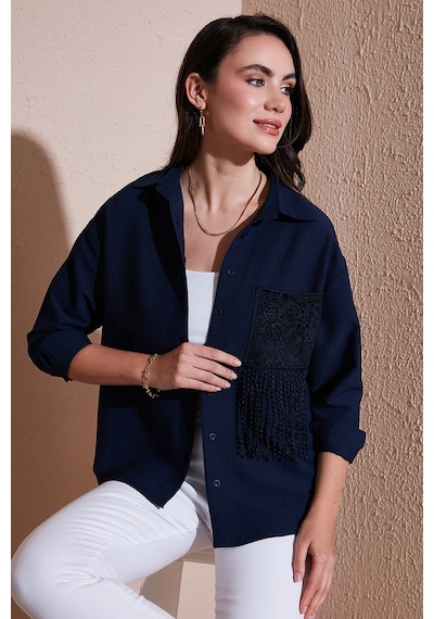Lela Regular Fit Güpürlü Cep Detaylı Uzun Kollu Bayan Gömlek 6773215 Lacivert
