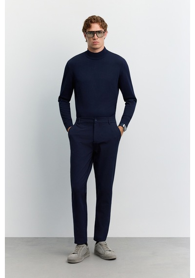 Avva Erkek Lacivert Yanı Lastikli Kırışmaz Hızlı Kuruyan Teknik Kumaş Slim Fit Pantolon A62y3077