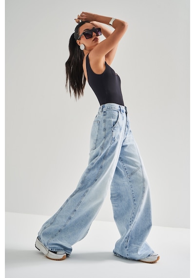 Itsbasic Kadın Kot Rengi 4s5-3 Mega Baggy Fit Süper Bol %100 Koton Rahat Kesim Denim Jean Mavi Itsbasic Kadın Kot Rengi 4s5-3 Mega Baggy Fit Süper Bol %100 Koton Rahat Kesim Denim Jean Mavi
