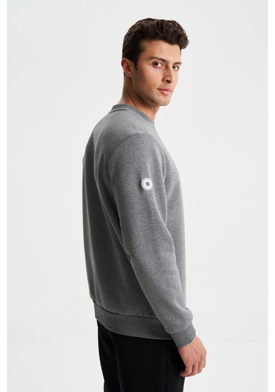 AR-MA Arma Erkek Regular Fit 3 İplik Şardonlu Yandan Tek Fermuar Cepli Bisiklet Yaka Sweatshirt 001 AR-MA Arma Erkek Regular Fit 3 İplik Şardonlu Yandan Tek Fermuar Cepli Bisiklet Yaka Sweatshirt 001