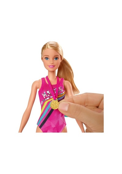 Barbie Seyahatte Yüzücü Barbie Oyun Seti - 30 Cm Bebek Dalış Taht