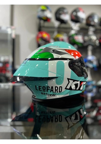 Tt-revo Leopard Trıcolor Kapalı Kask Şeffaf Vizörlü Gönderilmektedir Turkuaz