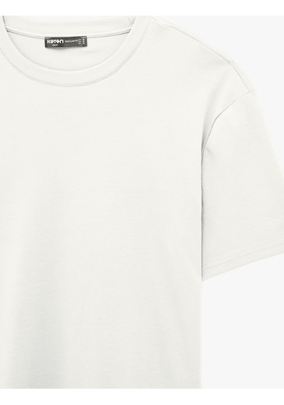 Koton Pamuklu Bisiklet Yaka Kısa Kollu Basic Oversize Tişört Ekru 7wam10086mk