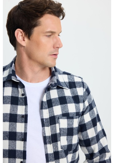 Tudors Erkek Slim Fit Dar Kesim Uzun Kollu Cepli Kareli Dama Desenli Kışlık Oduncu Gömlek-41701 Çok Renkli Tudors Erkek Slim Fit Dar Kesim Uzun Kollu Cepli Kareli Dama Desenli Kışlık Oduncu Gömlek-41701 Çok Renkli