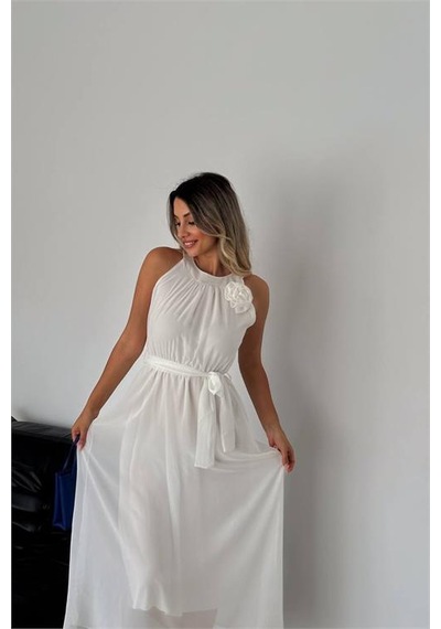 Neşeli Butik Kadın Gül Broş Detaylı Uzun Şifon Elbise Nbk2144 Beyaz