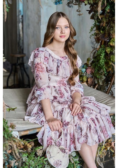 Riccotarz Kız Çocuk Üzeri Gül Desenli Yakası Ve Eteği Kat Kat Fırfırlı Pliseli Pembe Elbise Pembe Riccotarz Kız Çocuk Üzeri Gül Desenli Yakası Ve Eteği Kat Kat Fırfırlı Pliseli Pembe Elbise Pembe