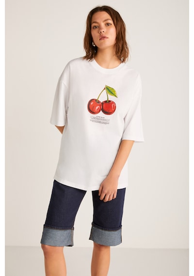 Grımelange Odalys Kadın %100 Organik Pamuklu Oversize Fit Bol Kesim Kiraz Baskılı Bisiklet Yaka Beyaz T-shirt