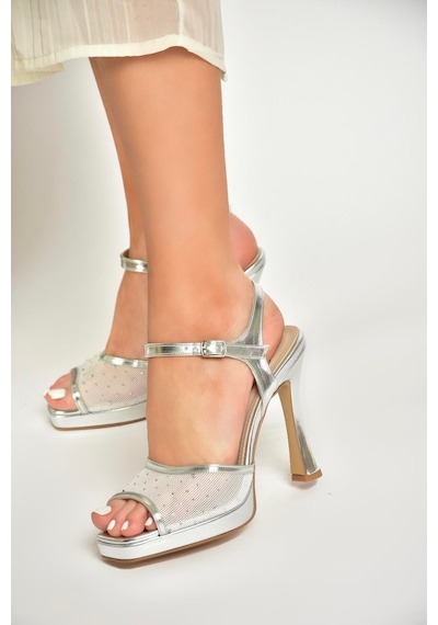Fox Shoes U569921409 Gümüş File Detaylı Kalın Topuklu Abiye Ayakkabı Gümüş