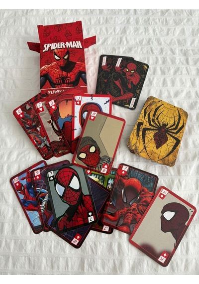Temalı İskambil Ve Poker Kartı Destesi