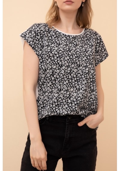 Çiçek Desenli Kadın T-Shirt (502265801)