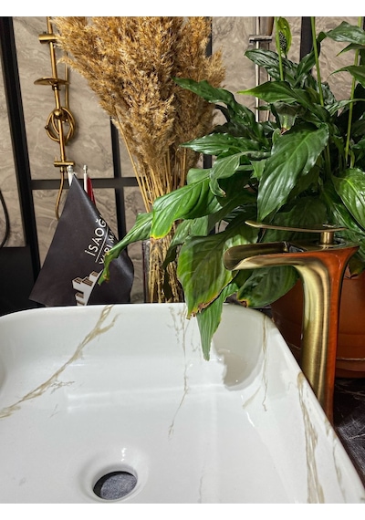 İsaoğlu Yapı Mat Gold Şelale Çanak Lavabo Bataryası Antik Gold Şelale Lavabo Bataryası Eskitme Batarya Gold