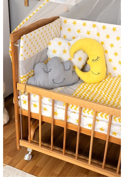 Ahşap Beşik Anne Yanı Beşik Vernikli 60x120 - Sarı Yıldız 3 Yastık Uyku Seti + Yatak + Tekerlekli Ahşap Ahşap Beşik Anne Yanı Beşik Vernikli 60x120 - Sarı Yıldız 3 Yastık Uyku Seti + Yatak + Tekerlekli Ahşap