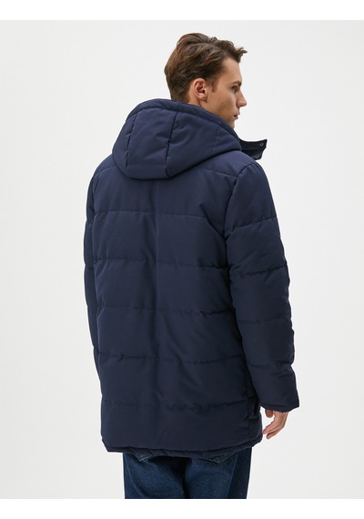 Koton Şişme Mont Kapşonlu Etiket Baskılı Cep Detaylı Fermuarlı Çıtçıt Düğmeli Lacivert 4Wam00028Hw 4Wam00028Hw705 Lacivert Koton Şişme Mont Kapşonlu Etiket Baskılı Cep Detaylı Fermuarlı Çıtçıt Düğmeli Lacivert 4Wam00028Hw 4Wam00028Hw705 Lacivert