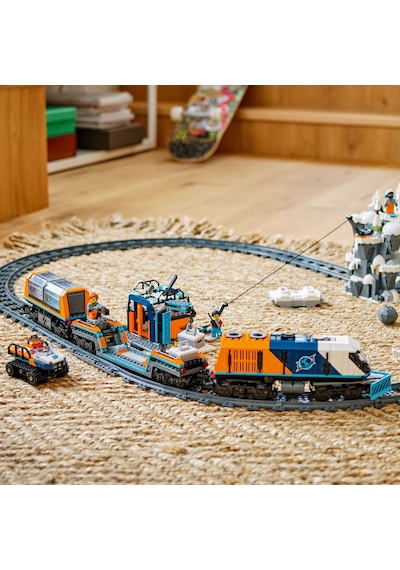 LEGO® City Kaşiflerin Kuzey Kutbu Ekspres Treni 60470 - 7 Yaş ve Üzeri STEM’e İlgi Duyan Çocuklar için Yaratıcı Oyuncak Yapım Seti (1517P)