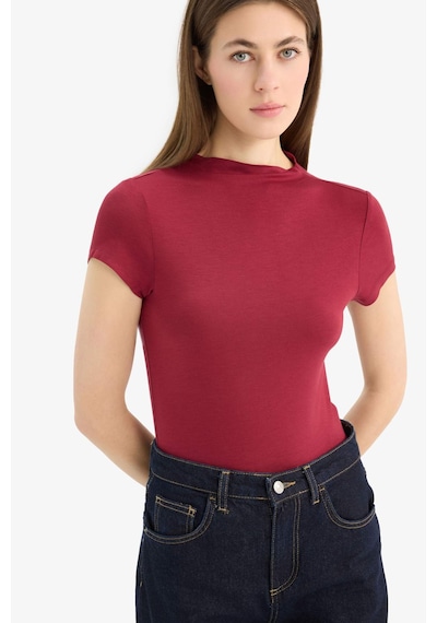 DeFacto Slim Fit Dar Kesim Yarım Balıkçı Yaka Kısa Kollu Tişört E5906AX25SPBR285