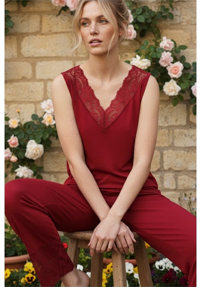 Siyah İnci Dantel Detaylı Kolsuz Örme Viskon Pijama Takım26120751 Bordo