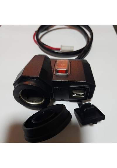 MOTORSİKLET ÇAKMAKLIK VE USB ŞARJ SETİ ANAHTARLI