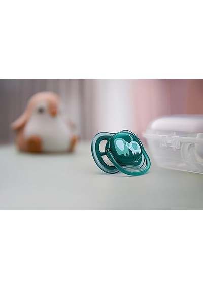 Ultra Air Emzik, 18 Ay+, Erkek Bebekler İçin, 2 Li Paket, Ortodontik Silikon, Geniş Hava Delikli, Mikrodalga Sterilize Edilebilir, Bpa İçermez, Scf349/18 Açık Bej