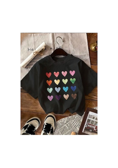 Medinenur Çoklu Rekli Kalp Baskılı Basic T-shirt Siyah