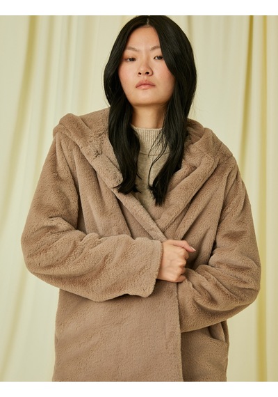 Koton Kapüşonlu Oversize Peluş Kısa Kaban Vizon 3wak00073ew Vizon
