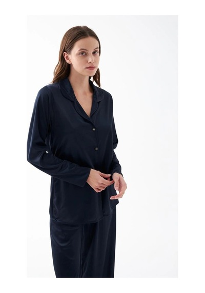 İkikareshop Kadın Lacivert Oversize Saten Pijama Takımı - Rahat Kesim Şık Ev Giyim Seti Çok Renkli İkikareshop Kadın Lacivert Oversize Saten Pijama Takımı - Rahat Kesim Şık Ev Giyim Seti Çok Renkli